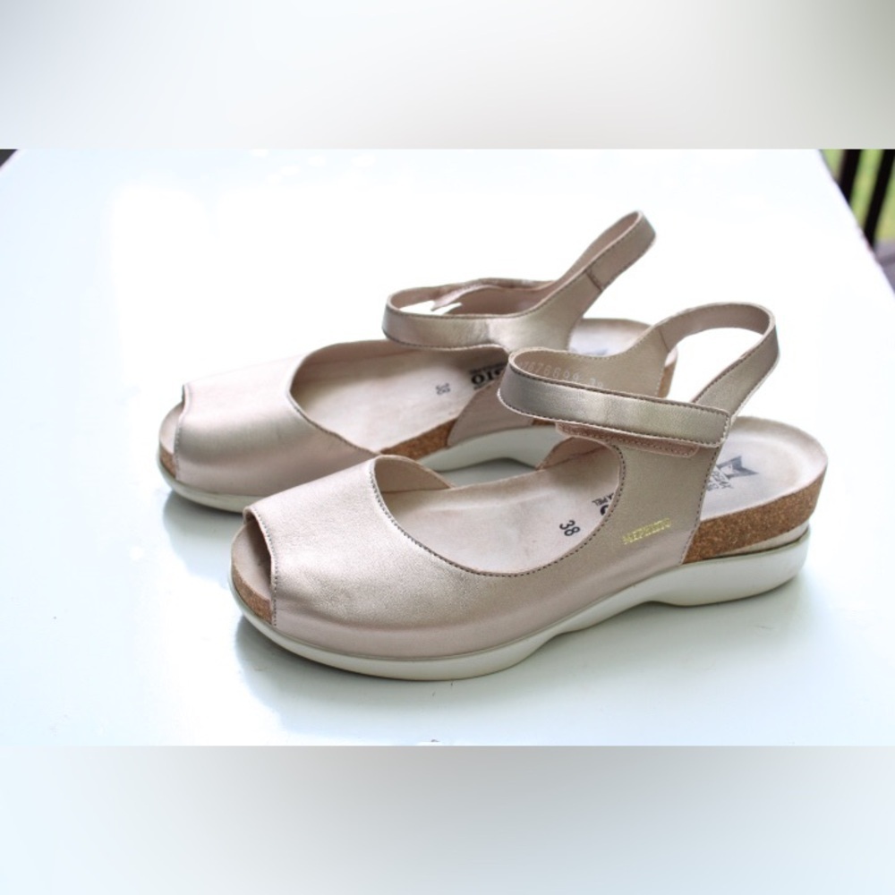 Mephisto Orphea   Sandals - Picture 11 of 12